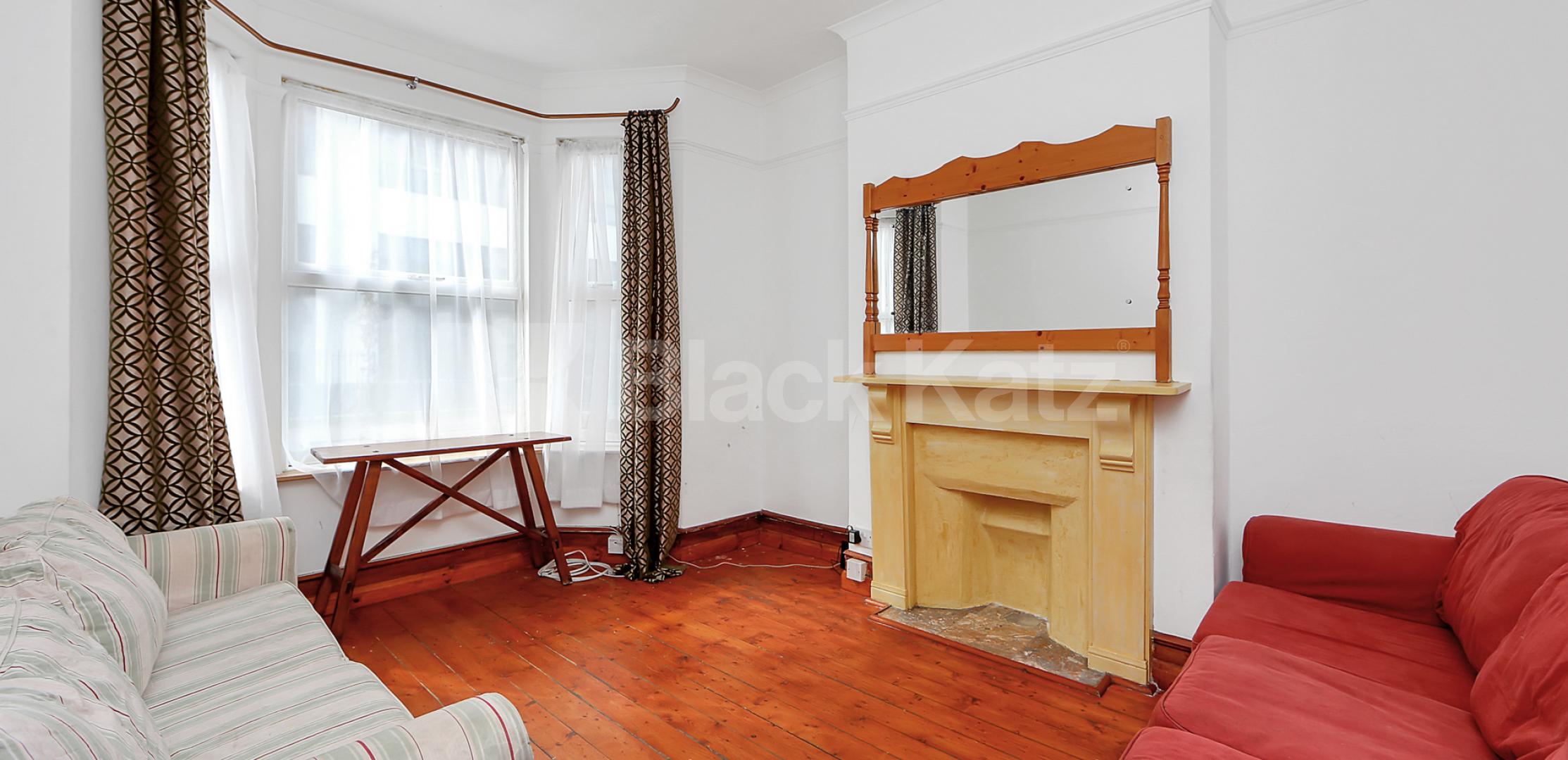 			LET , 5 Bedroom, 1 bath, 1 reception House			 Trundleys Road , Surrey Quays